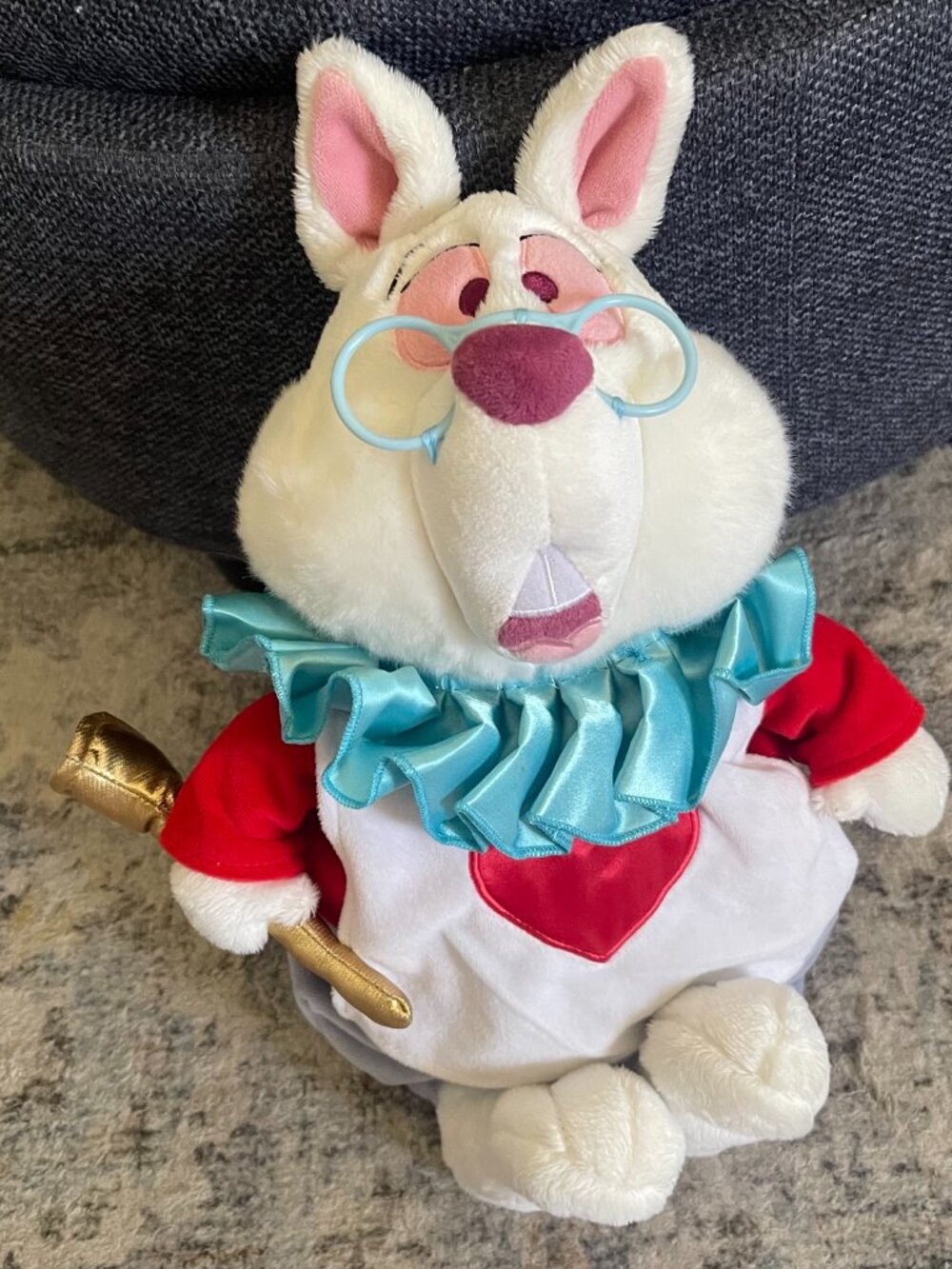 16" Disney Store Alice in Wonderland White Rabbit Plush Stuffed Bunny Glasses